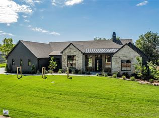 17624 E White Tail Cv, Owasso, OK 74055