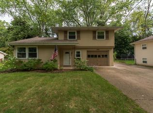 6841 Rothbury St, Portage, MI 49024