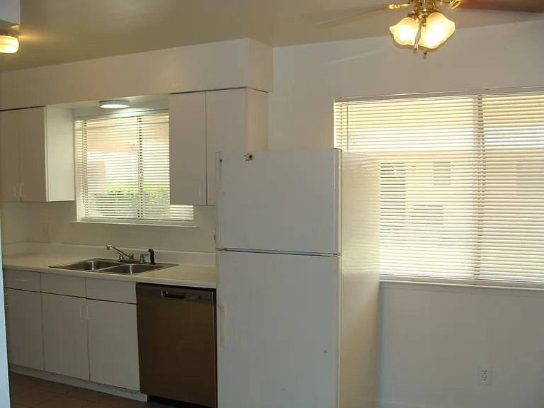 115 W Santa Ana Ave #C — Photo 4