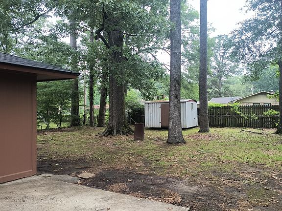 2nd image of 5317 Leawood Dr