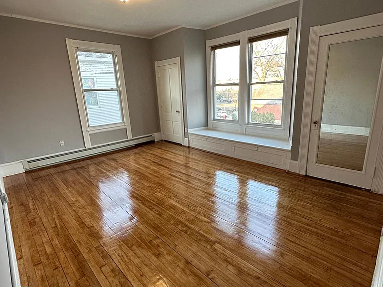 47 West St #4 — Photo 1
