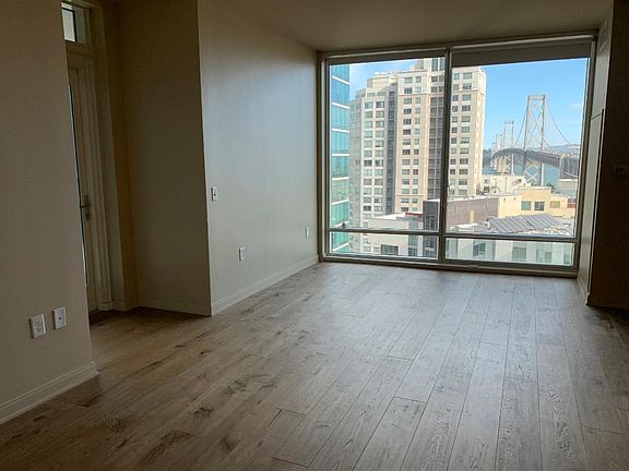 5th image of 425 1st St Unit 1108