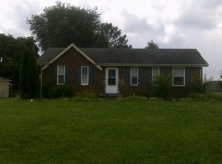 227 Austin Dr, Portland, TN 37148