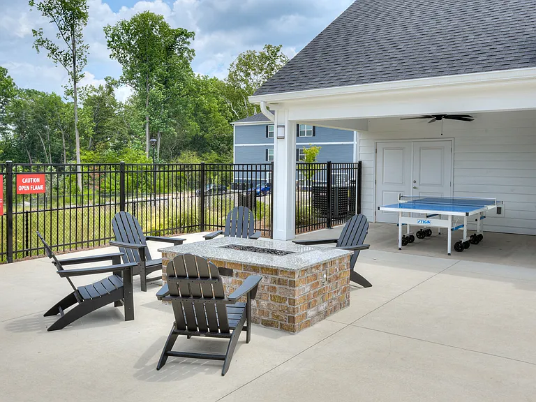 101 Little Rock Dr — Photo 4