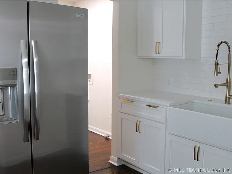 1428 S Harvard Ave — Photo 7