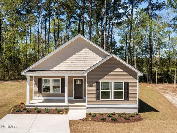 322 Camp Creek Drive, Oriental, NC 28571