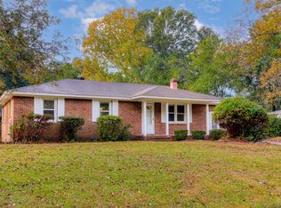 1327 Hampshire Rd, Charleston, SC 29412