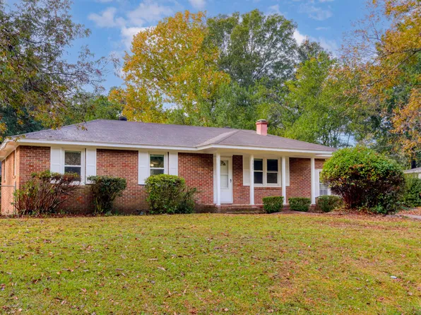 1327 Hampshire Rd, Charleston, SC 29412