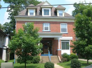 5863 Hobart St APT 1, Pittsburgh, PA 15217