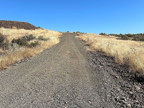 2nd image of 1606 Cuddy View Rd