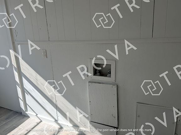 3rd image of 1803 W 24th St