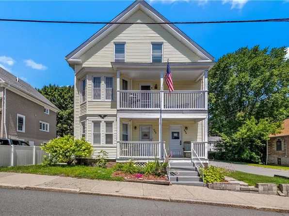 553-555 Fairmount St, Woonsocket, RI 02895