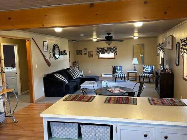 7942 State Route 54 #B