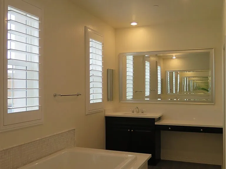 6955 Larochelle — Photo 23