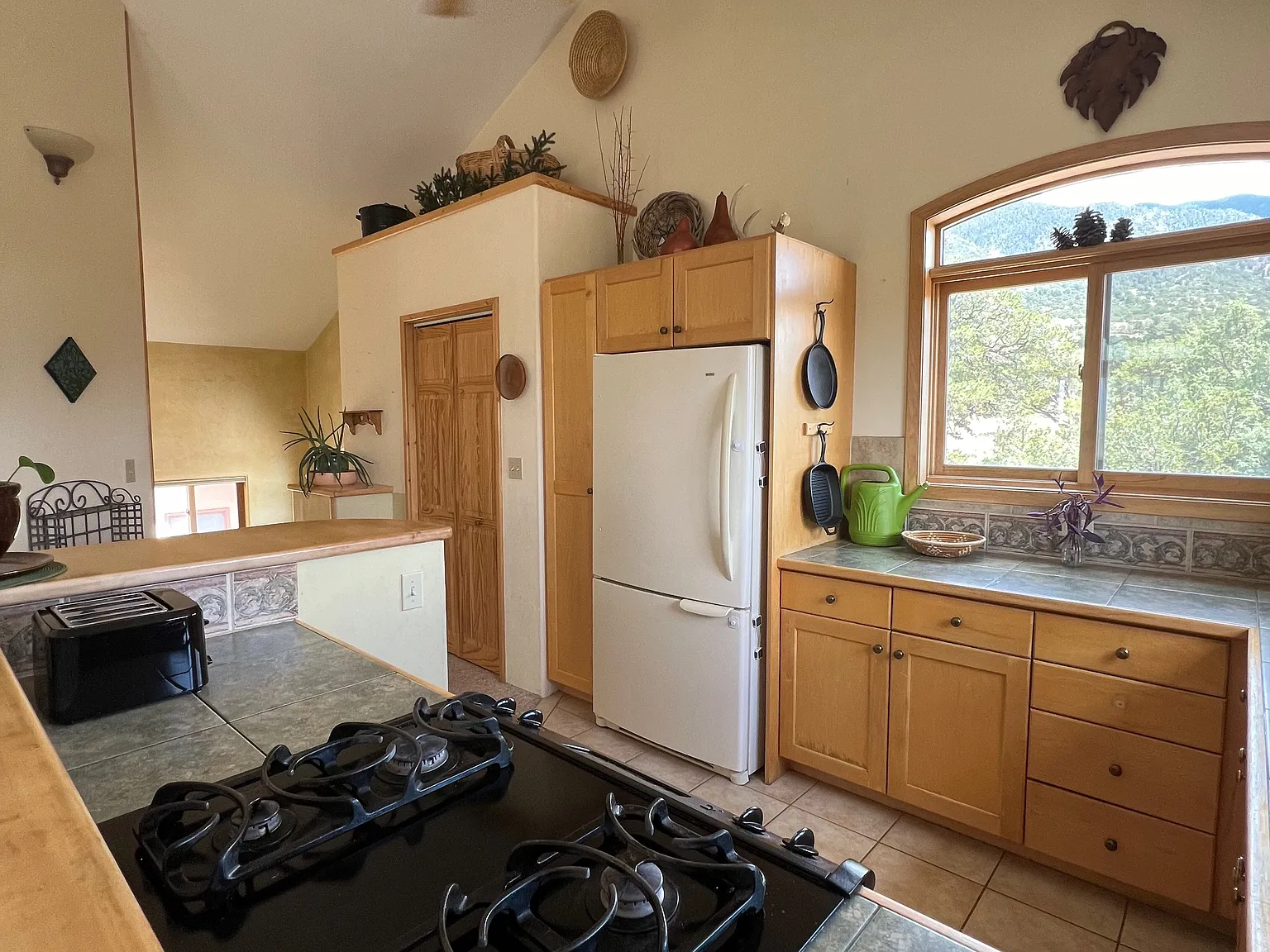 3 bed, 2.5 bath, 1546 sqft, $2,500 — Photo 4