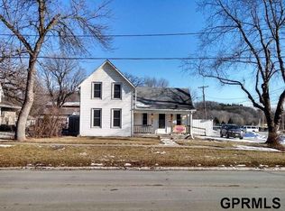 303 S East St, Weeping Water, NE 68463