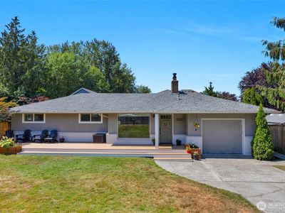 16607 72nd Avenue NE, Kenmore, WA, 98028
