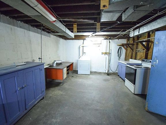 5th image of 429 Dawnview Ave