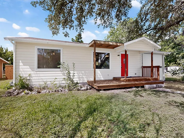 4711 Alf Ave — Photo 2