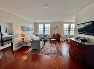 49 S Battery St #ID1325122P, Charleston, SC 29401