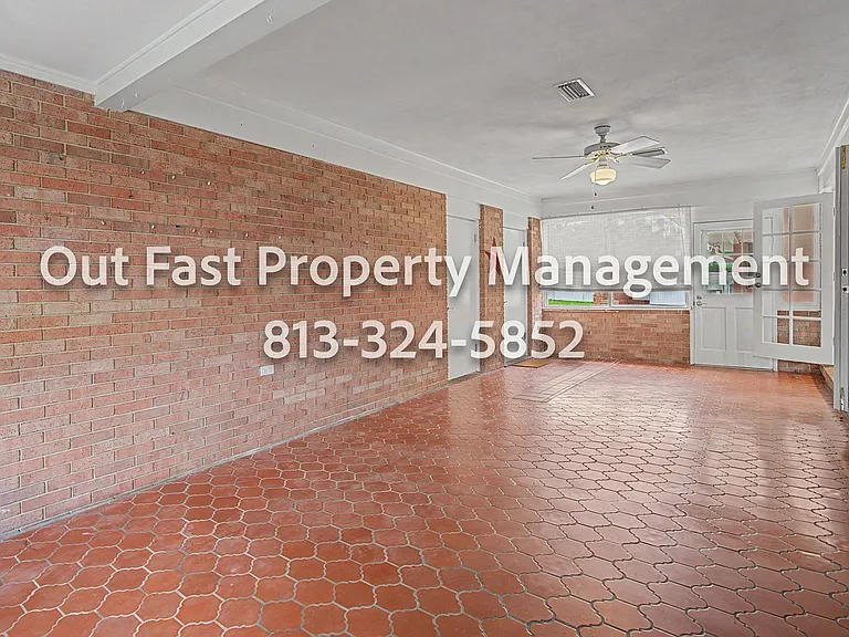 639 Howard Ave — Photo 43