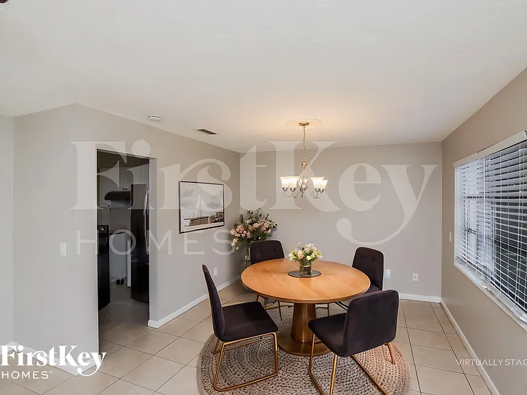 1056 Matador Dr — Photo 7