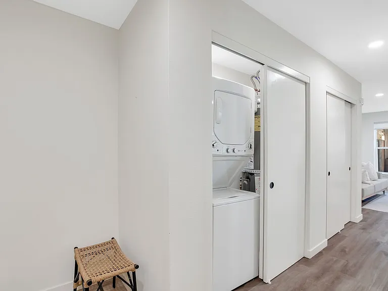 Greeley Court — Photo 28