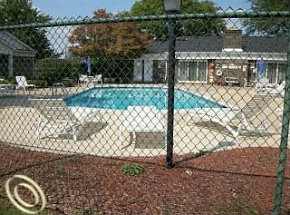 5th image of 4735 Leisure Ln