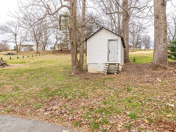 3rd image of 14533 Lee Hwy