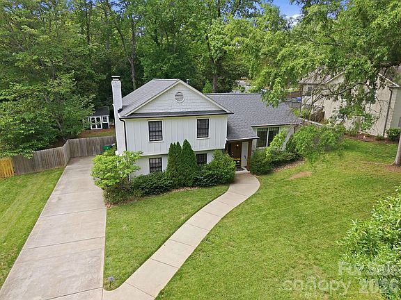 2nd image of 1325 Braeburn Rd