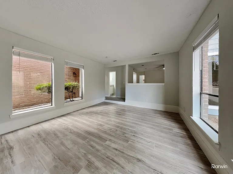 17819 Paddle Wheel Dr — Photo 5