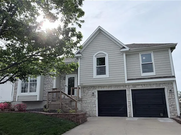 290 W Westhoff Pl, Gardner, KS 66030