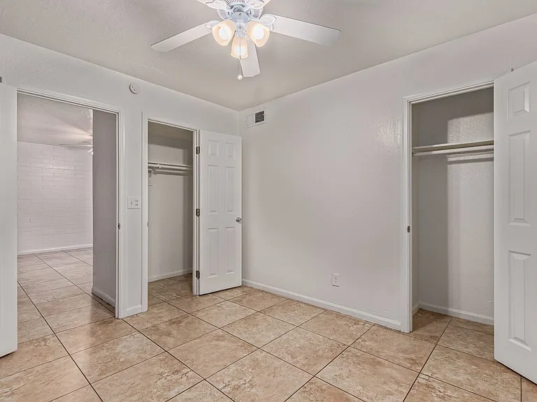 Garden-Style Living in Arcadia Lite | Move-In Specials Available — Photo 17
