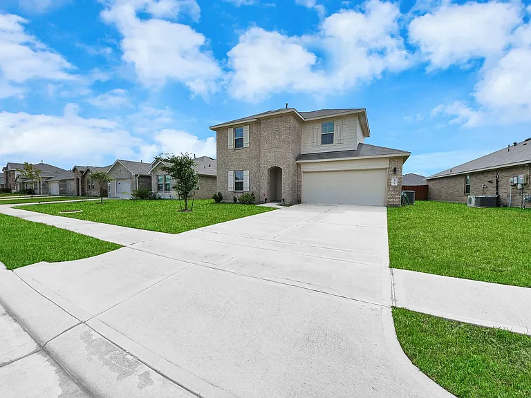 4406 Andorno Dr — Photo 4