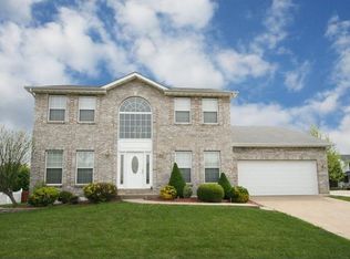 1440 Keystone Ct, Saint Charles, MO 63303