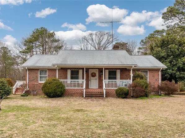 2835 Lake Rd, Lottsburg, VA 22511