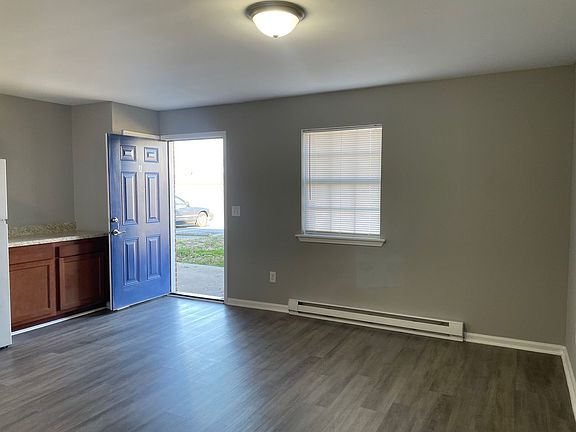 5th image of 732-740 Hammer Ave #818-A