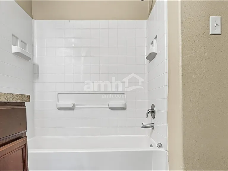 2606 Bammelwood Dr — Photo 13