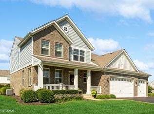 2041 Brandon Hill Rd, New Lenox, IL 60451