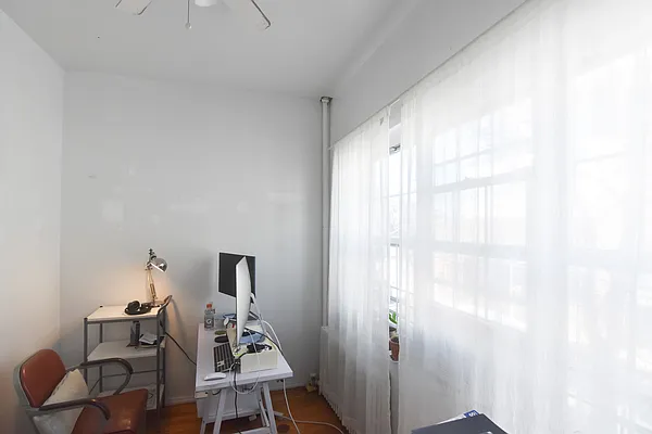 Rented by The Agency | media 7