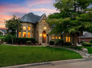 107 Sceptre Dr, Rockwall, TX 75032