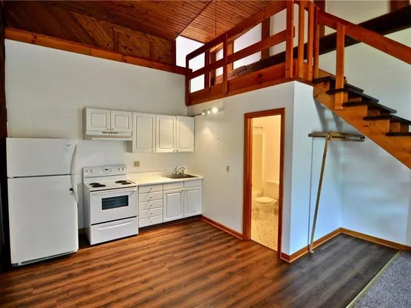 11522 Route 19 N APT 2, Waterford, PA 16441