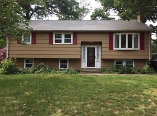 60 Brentwood Ave, Brockton, MA 02302