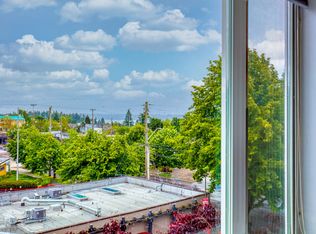 6312 California Ave SW APT 413, Seattle, WA 98136