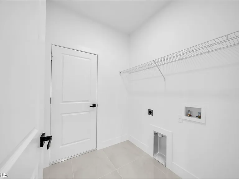 2509 50th St W — Photo 30