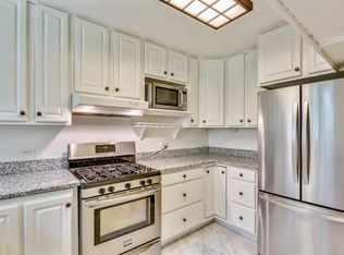 10412 Montrose Ave APT 202, Bethesda, MD 20814