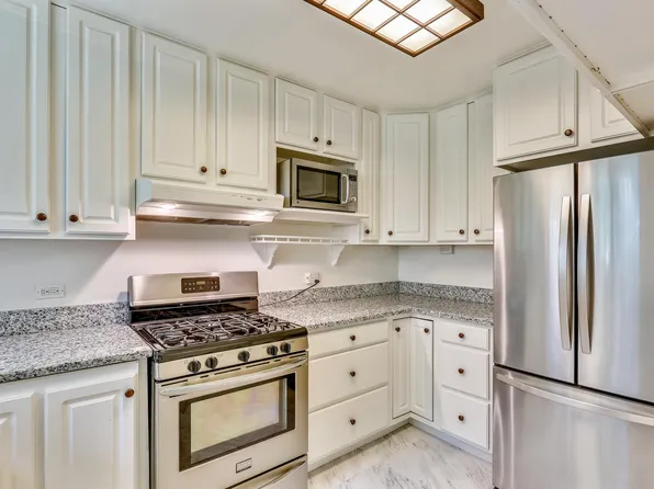 10412 Montrose Ave APT 202, Bethesda, MD 20814
