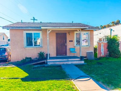 310 W 93rd St, Los Angeles, CA, 90003
