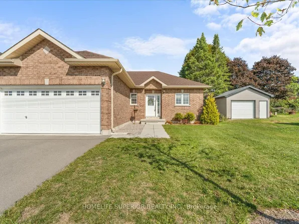 42 Birch St, Asphodel Norwood, ON K0L 2V0