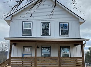 128 Avery Creek Rd, Arden, NC 28704